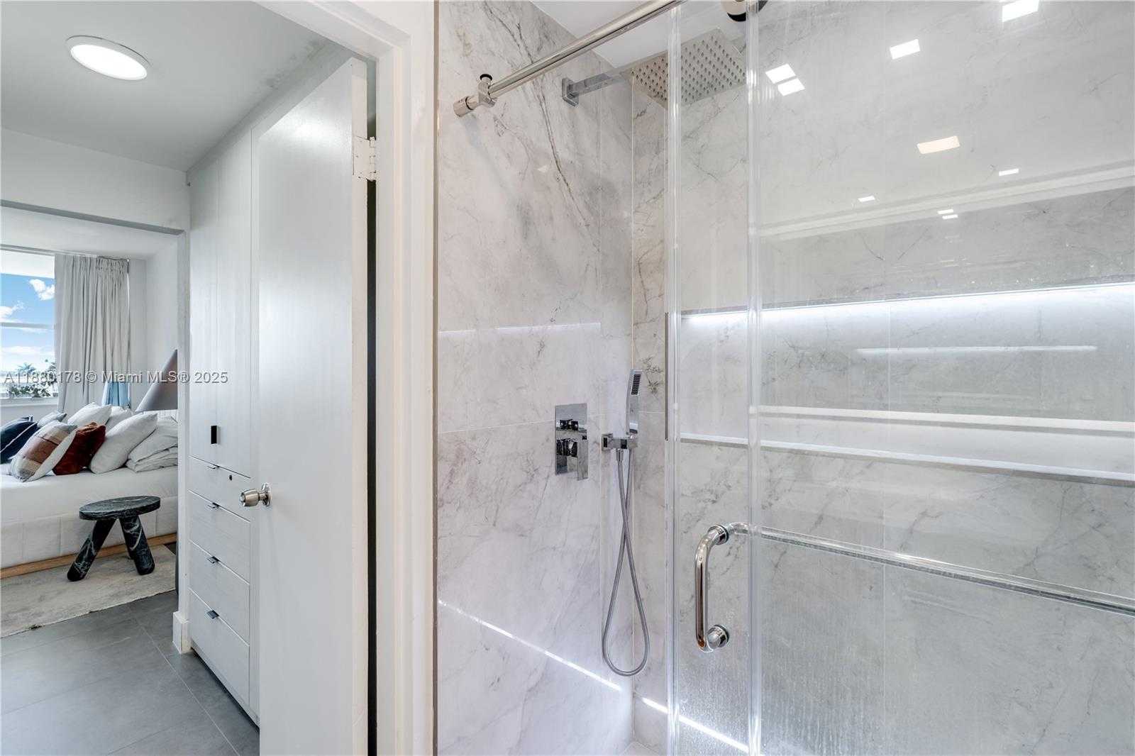 Small Image of 20 ISLAND AVE #702, Miami Beach Number 10