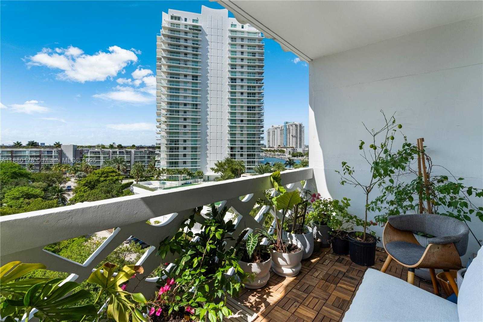 Small Image of 20 ISLAND AVE #702, Miami Beach Number 11
