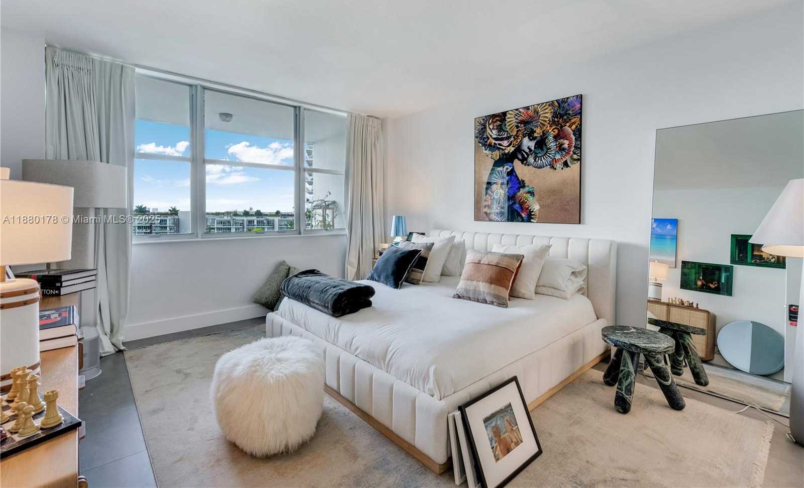 Small Image of 20 ISLAND AVE #702, Miami Beach Number 4