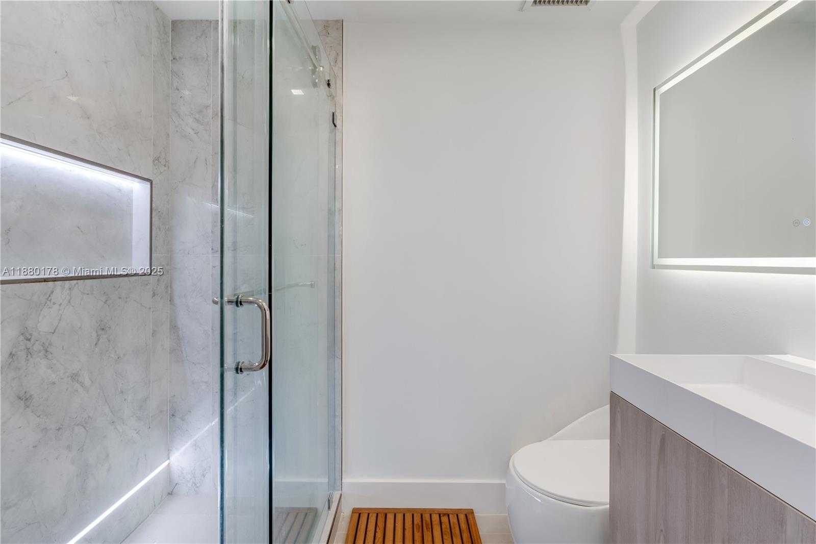 Small Image of 20 ISLAND AVE #702, Miami Beach Number 8