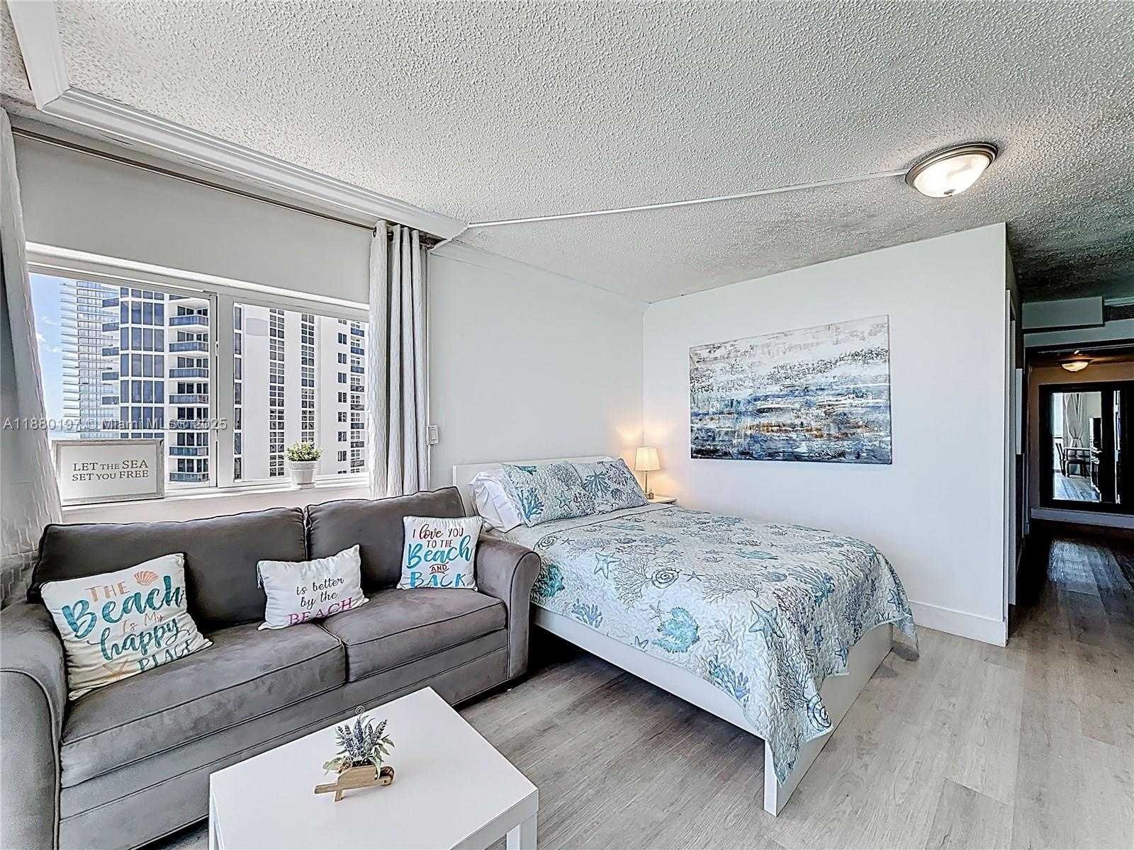 Small Image of 19201 COLLINS AVE #1010, Sunny Isles Beach Number 17
