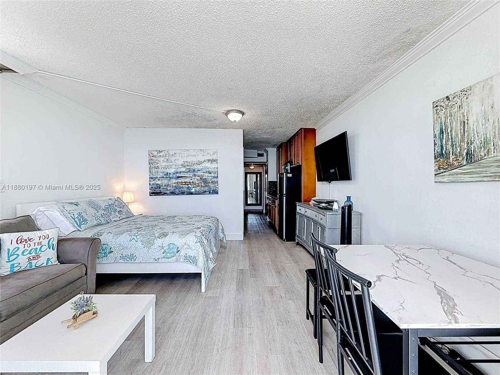 Small Image of 19201 COLLINS AVE #1010, Sunny Isles Beach Number 19