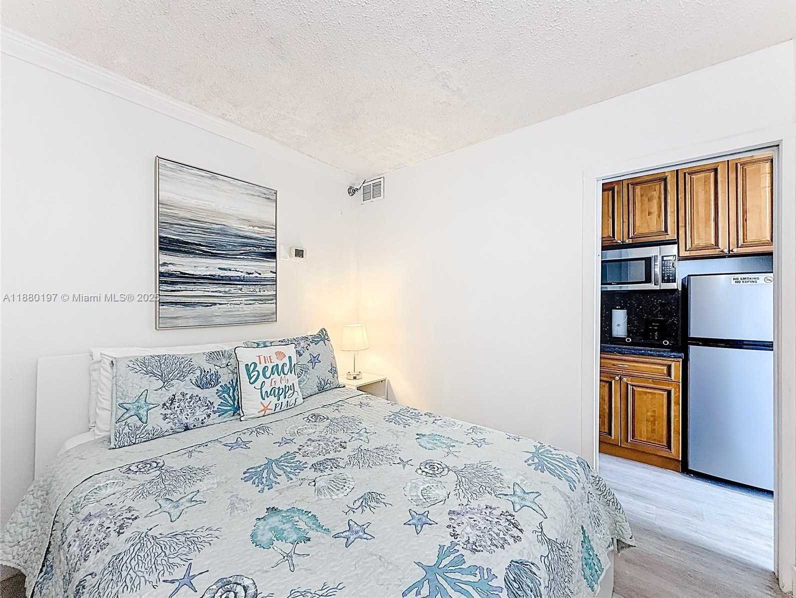 Small Image of 19201 COLLINS AVE #1010, Sunny Isles Beach Number 23