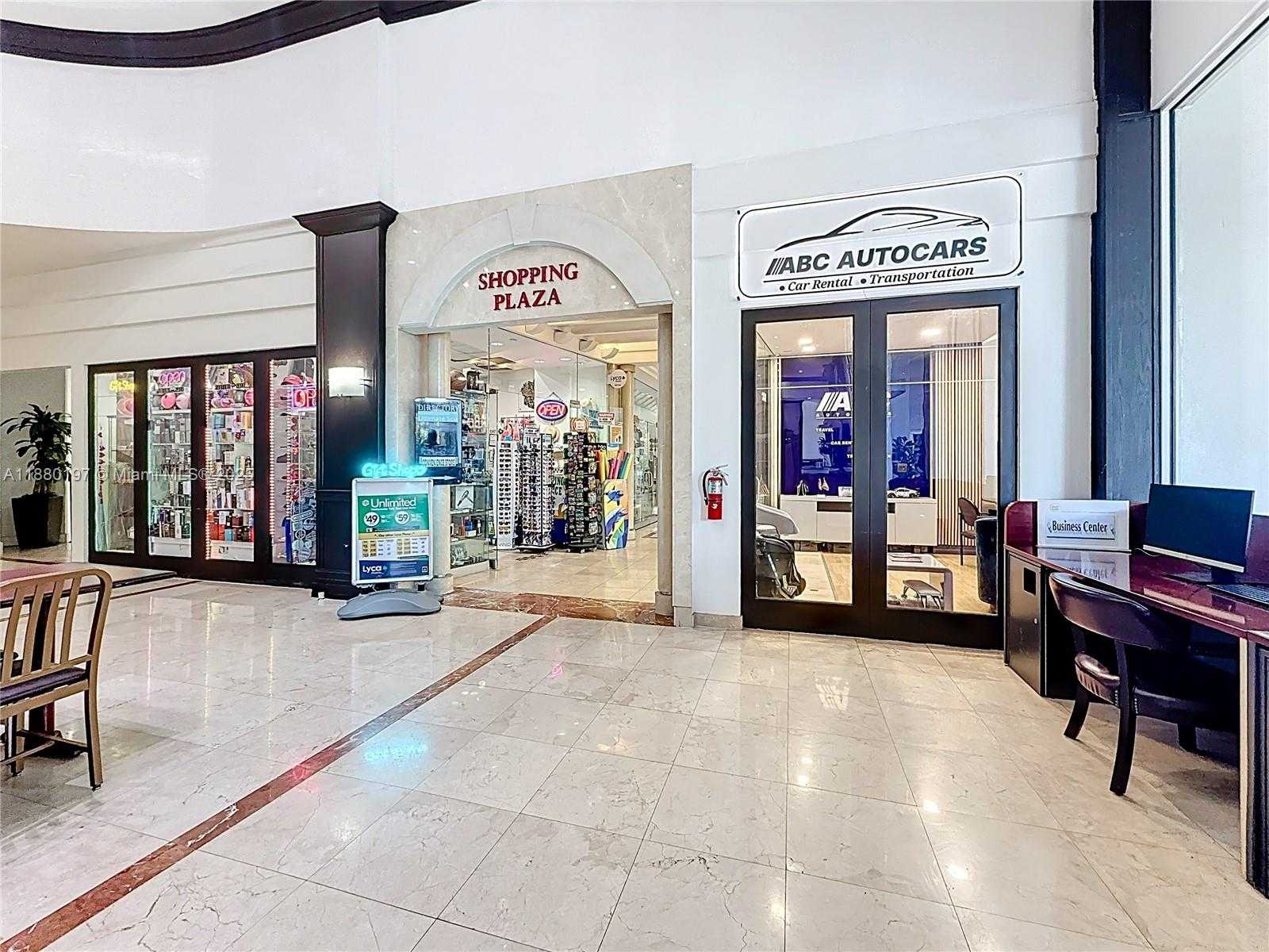 Small Image of 19201 COLLINS AVE #1010, Sunny Isles Beach Number 4