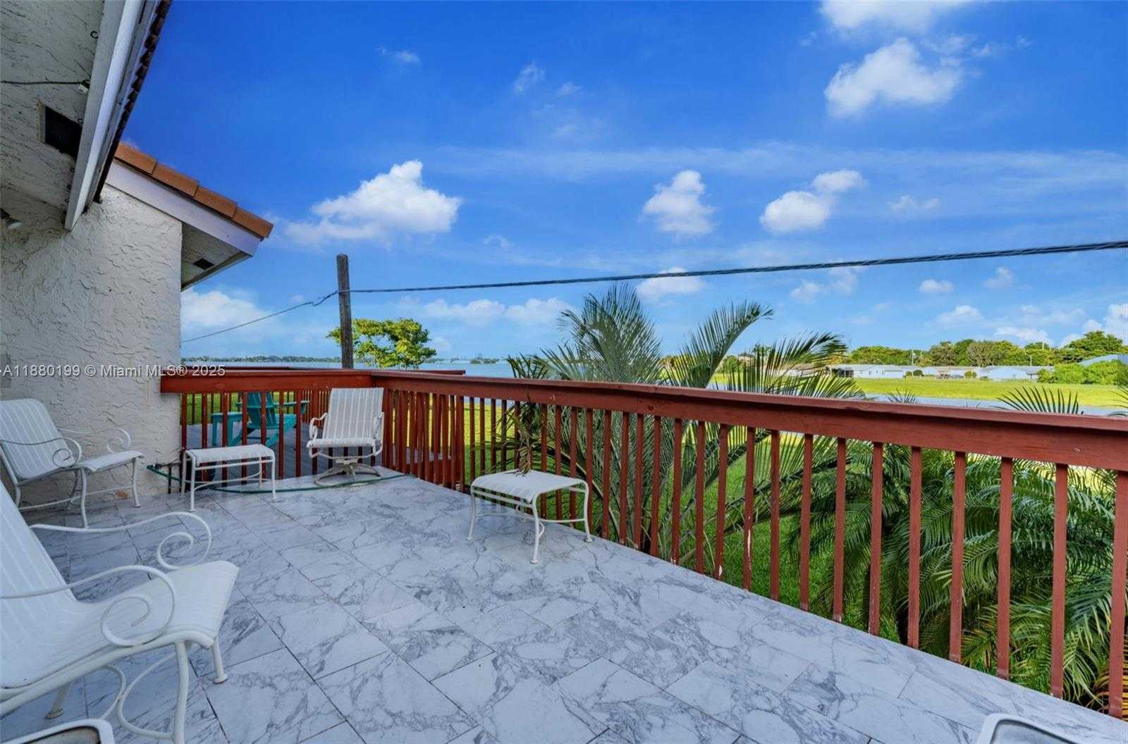 Small Image of 1800 EMBASSY DR #125, West Palm Beach Number 39