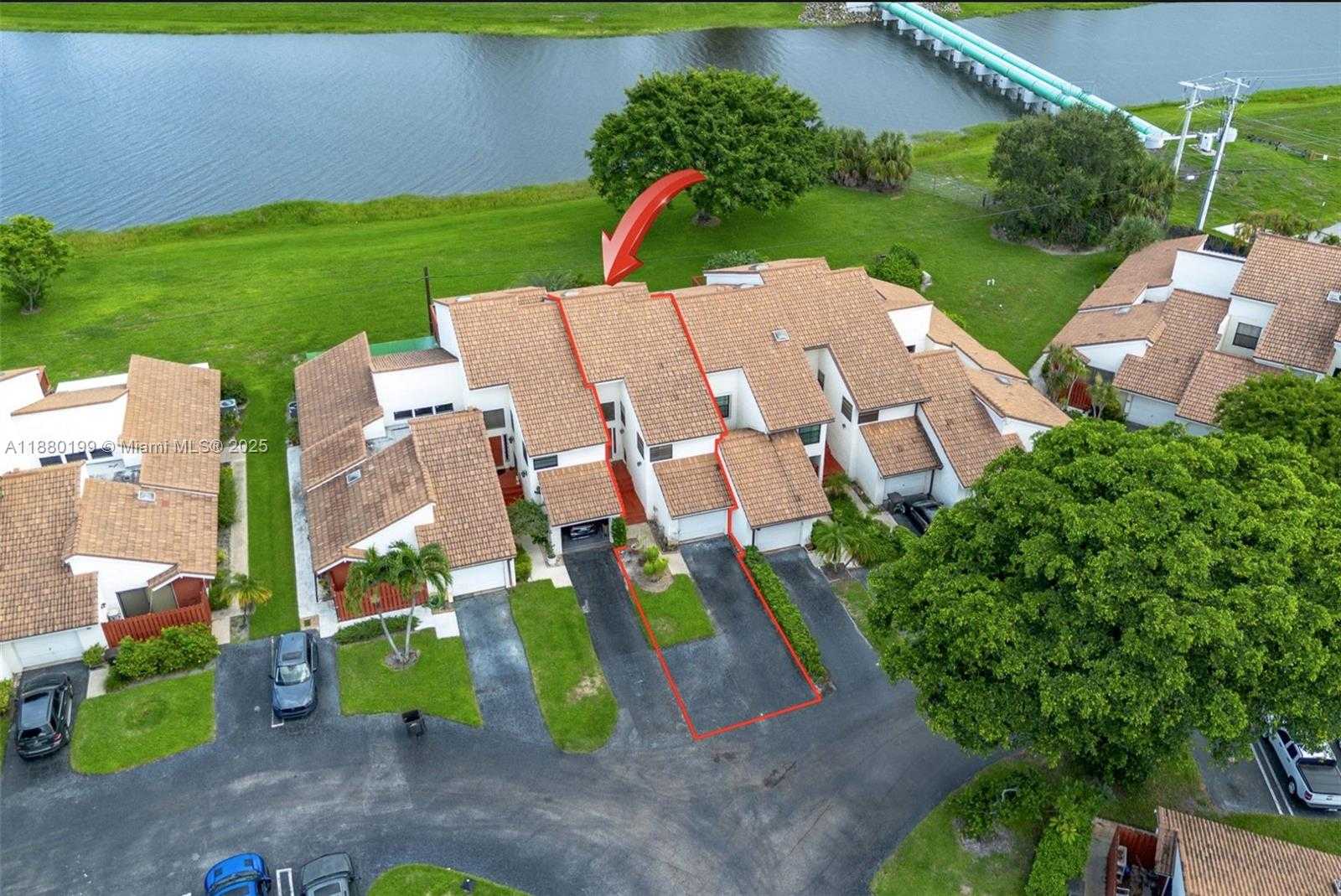 Small Image of 1800 EMBASSY DR #125, West Palm Beach Number 47