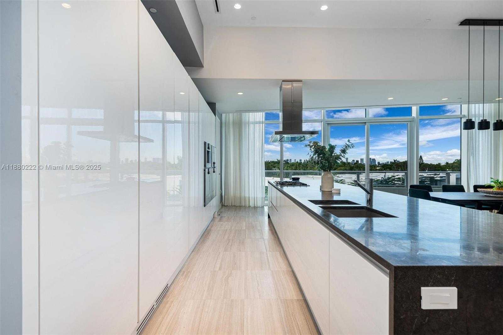 Small Image of 4701 NORTH MERIDIAN AVE #312, Miami Beach Number 12