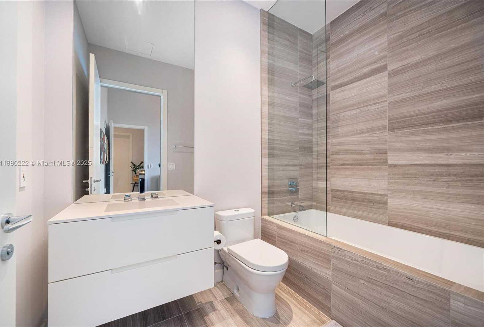 Small Image of 4701 NORTH MERIDIAN AVE #312, Miami Beach Number 27