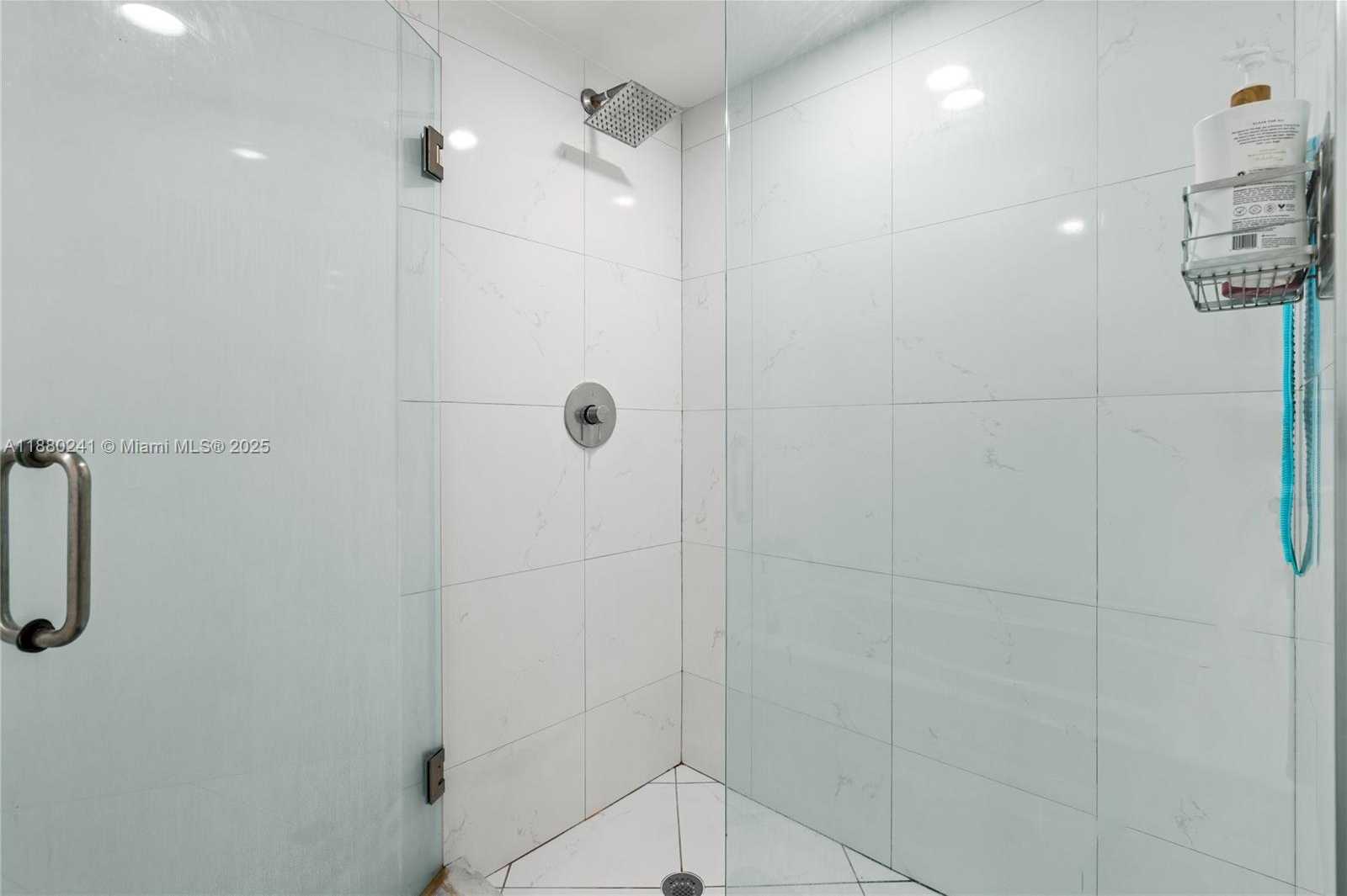 Small Image of 55 SOUTH EAST 6TH ST #1203, Miami Number 6
