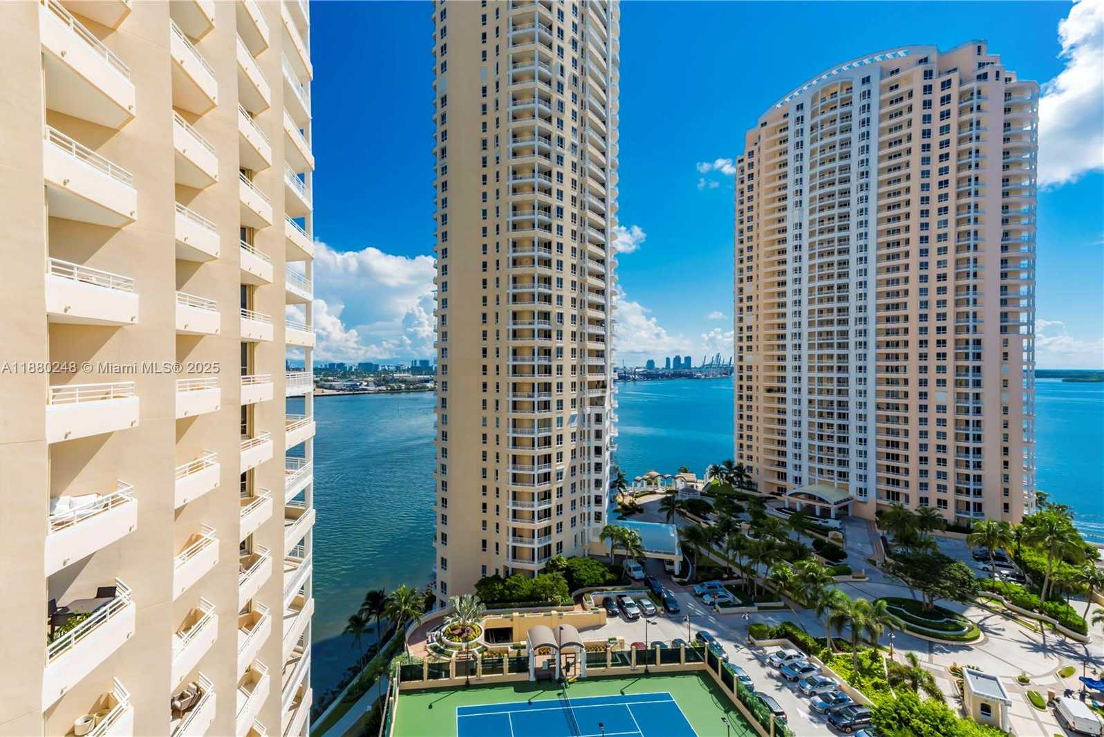 Small Image of 888 BRICKELL KEY DR #1807, Miami Number 33
