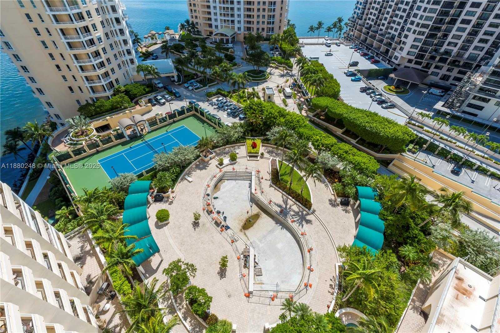 Small Image of 888 BRICKELL KEY DR #1807, Miami Number 40