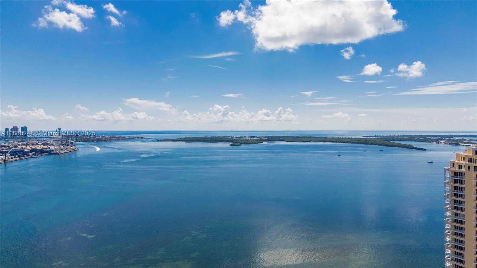 Small Image of 888 BRICKELL KEY DR #1807, Miami Number 48
