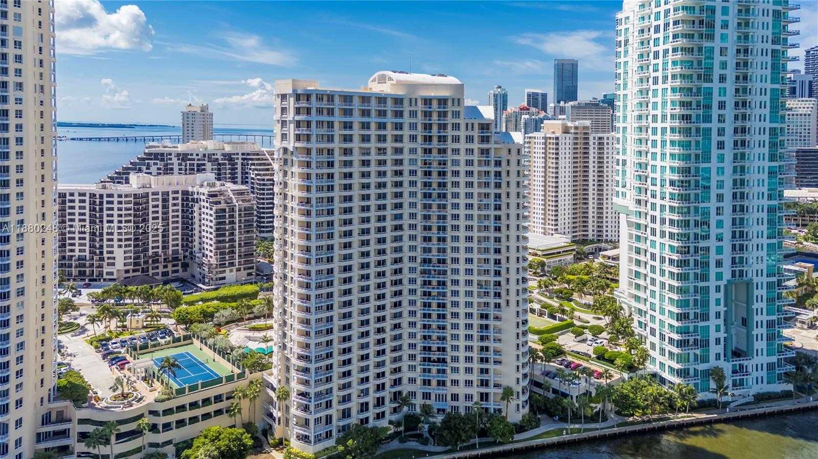 Small Image of 888 BRICKELL KEY DR #1807, Miami Number 50