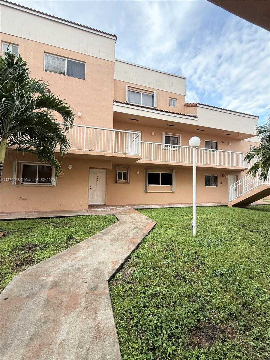 Small Image of 14915 SOUTH WEST 80TH ST #111, Miami Number 12