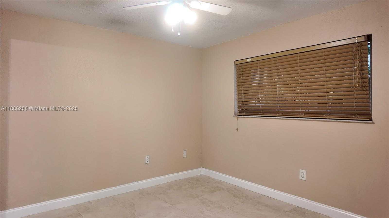 Small Image of 14915 SOUTH WEST 80TH ST #111, Miami Number 9
