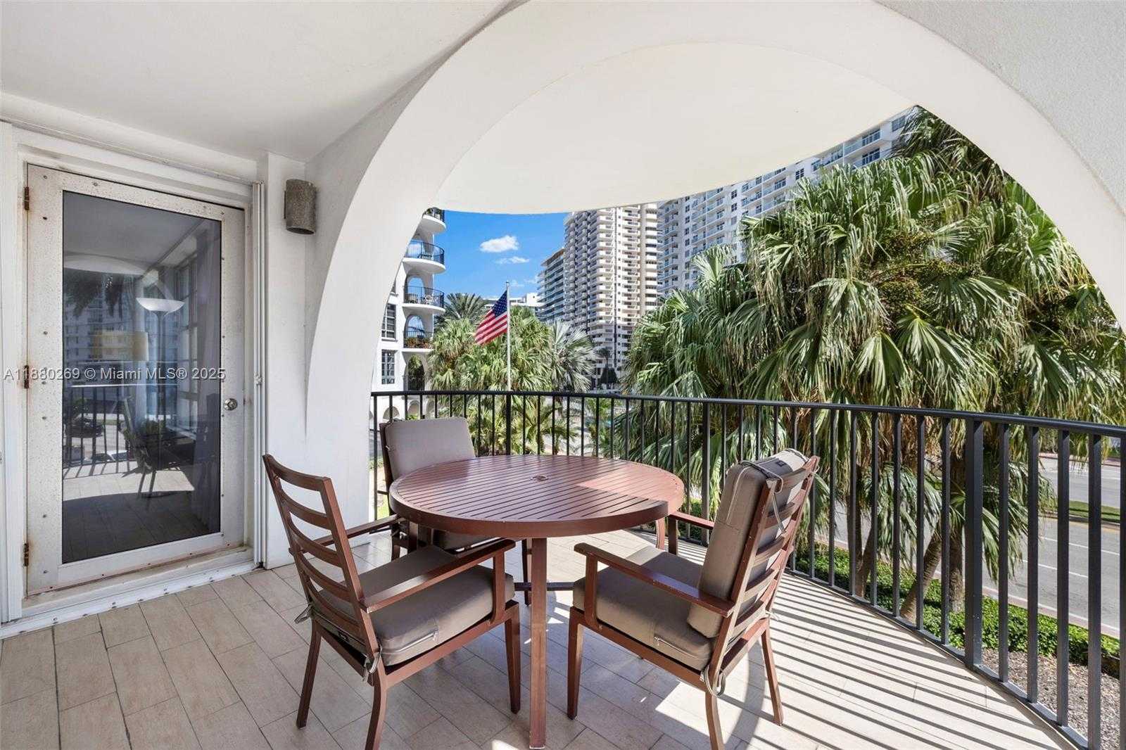 Small Image of 5660 COLLINS AVE #2B, Miami Beach Number 33