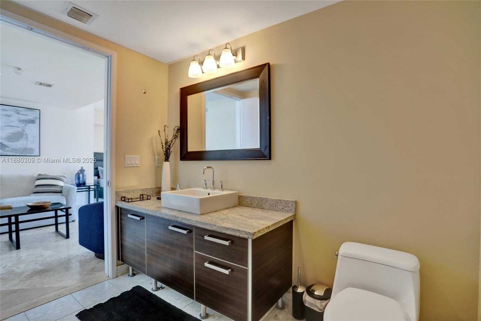 Small Image of 185 SOUTH WEST 7TH ST #1600, Miami Number 29