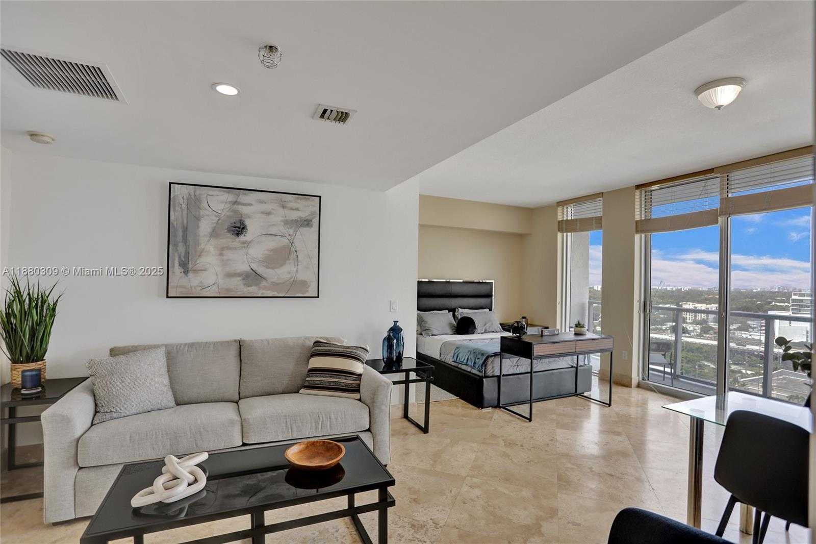 Small Image of 185 SOUTH WEST 7TH ST #1600, Miami Number 32
