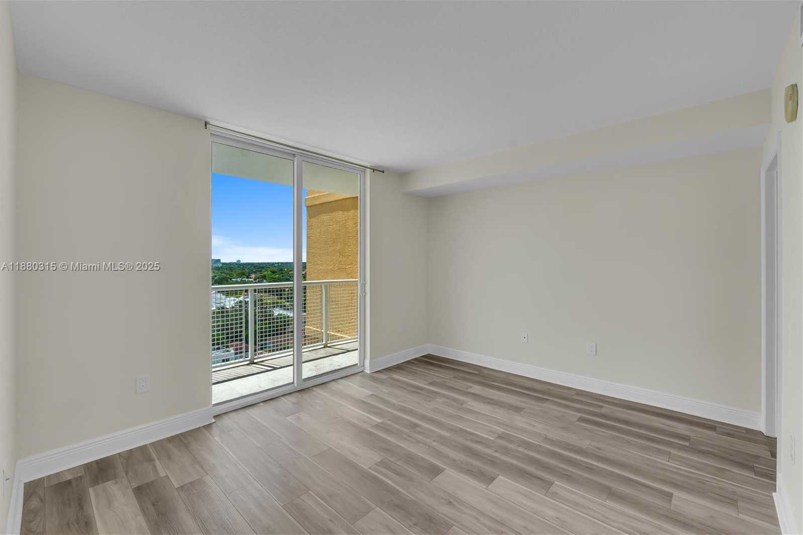 Small Image of 900 SOUTH WEST 8TH ST #1110, Miami Number 18