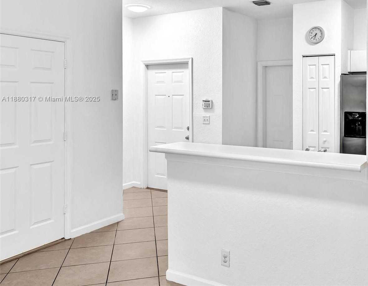 Small Image of 3865 TREE TOP DR, Weston Number 12
