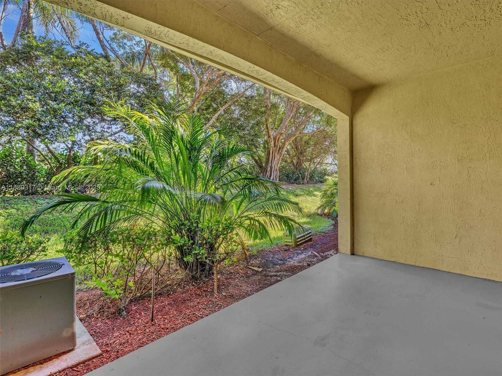 Small Image of 3865 TREE TOP DR, Weston Number 20