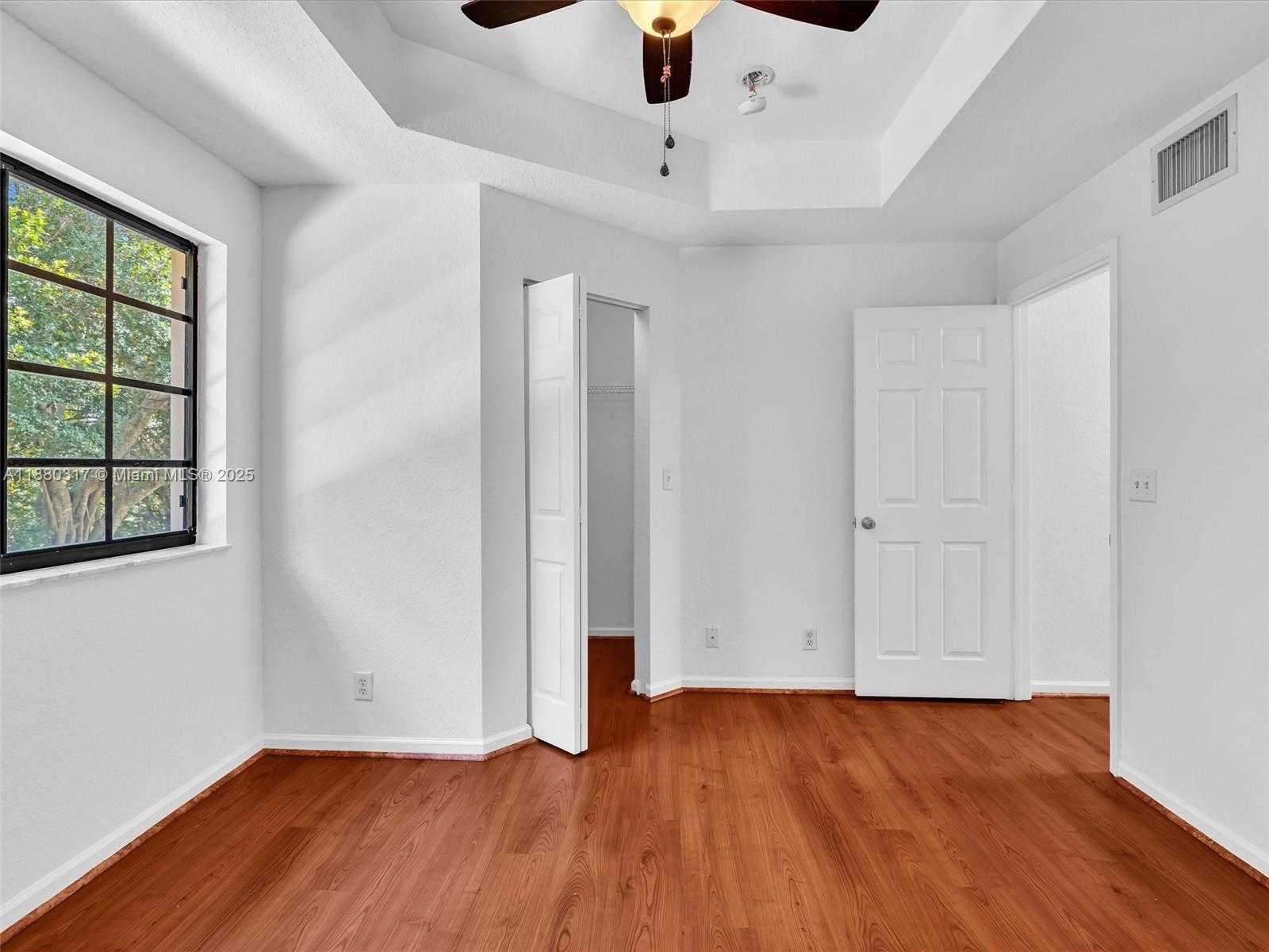 Small Image of 3865 TREE TOP DR, Weston Number 25