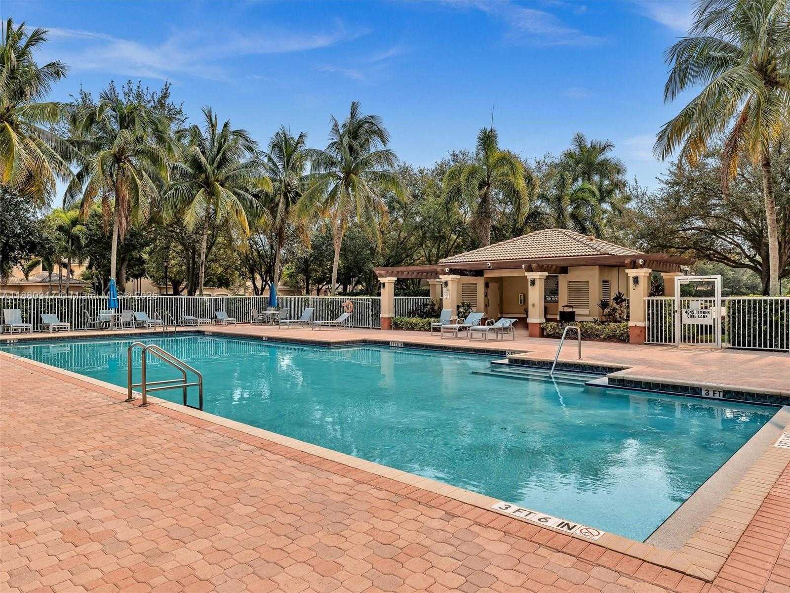 Small Image of 3865 TREE TOP DR, Weston Number 43