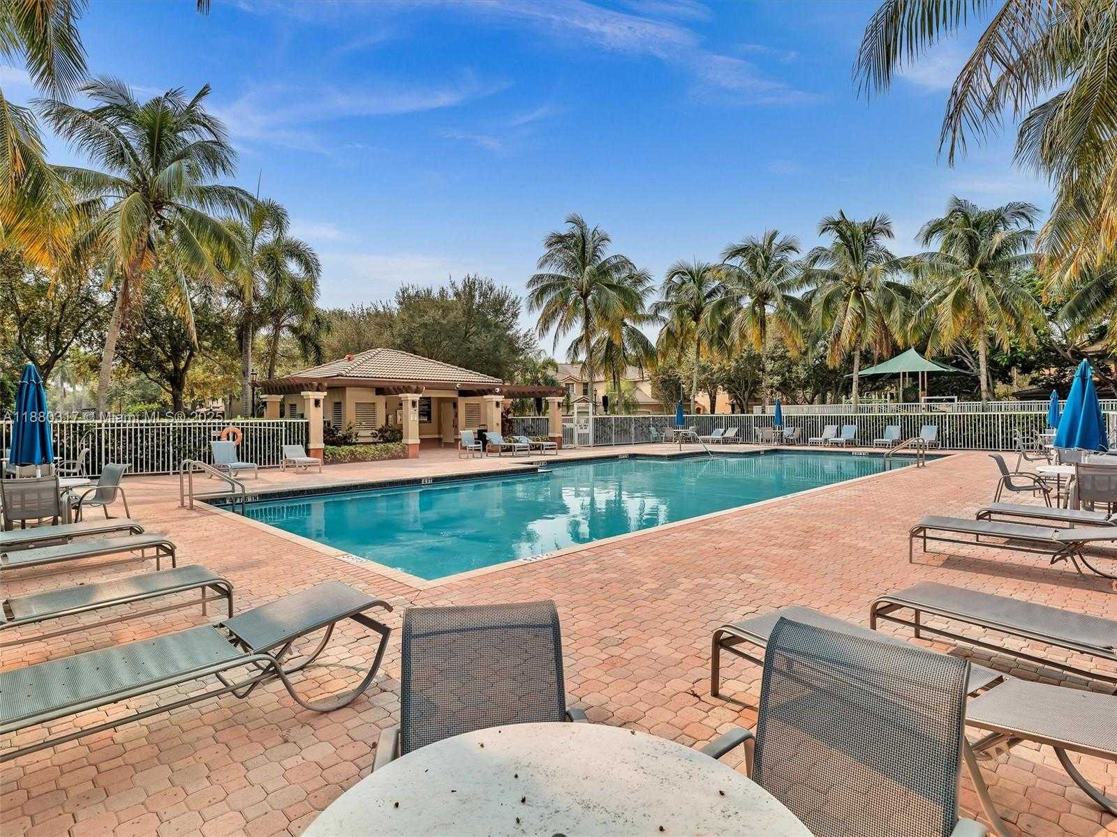 Small Image of 3865 TREE TOP DR, Weston Number 44
