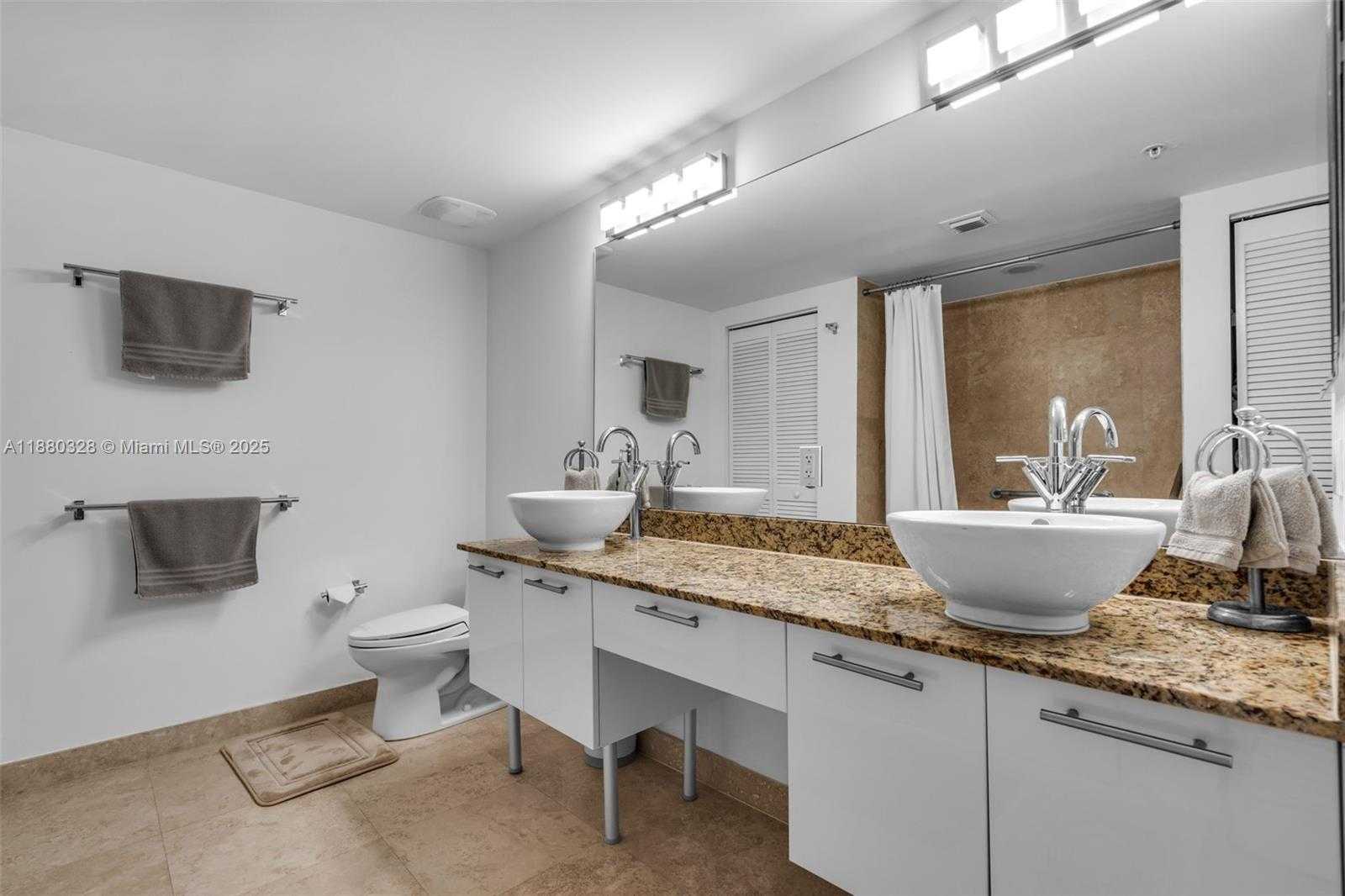 Small Image of 41 SOUTH EAST 5TH ST #1112, Miami Number 12