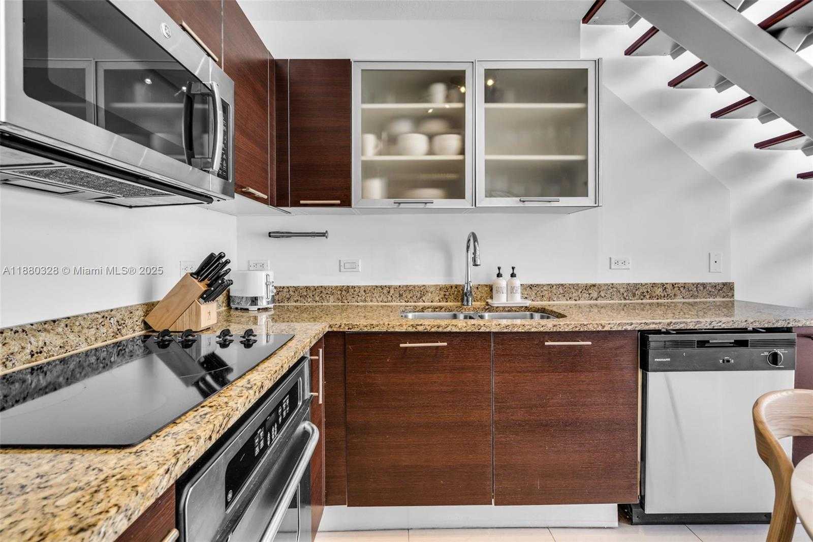 Small Image of 41 SOUTH EAST 5TH ST #1112, Miami Number 5