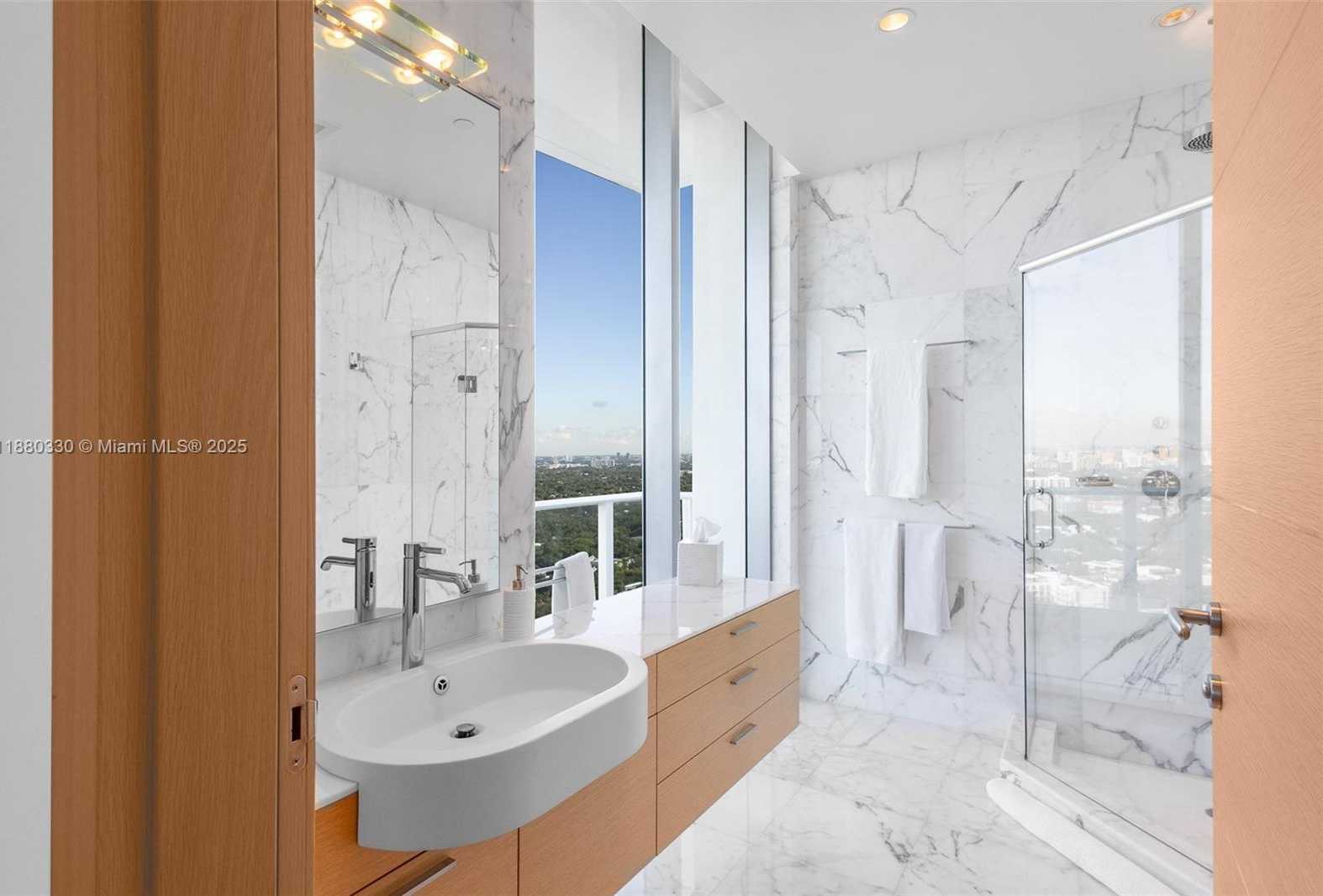 Small Image of 2627 SOUTH BAYSHORE DR #3101, Miami Number 20