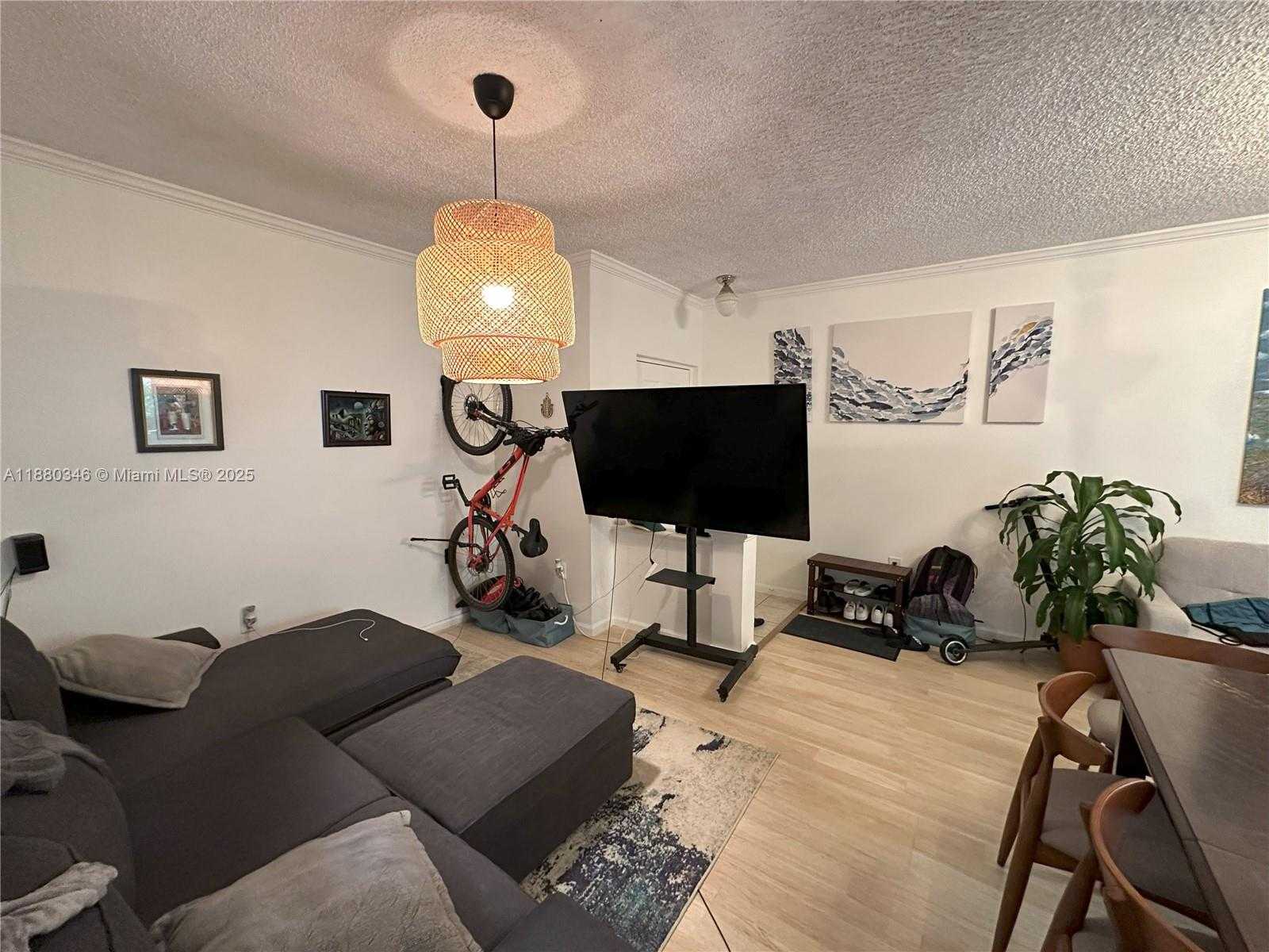 Small Image of 17150 NORTH BAY RD #2319, Sunny Isles Beach Number 11