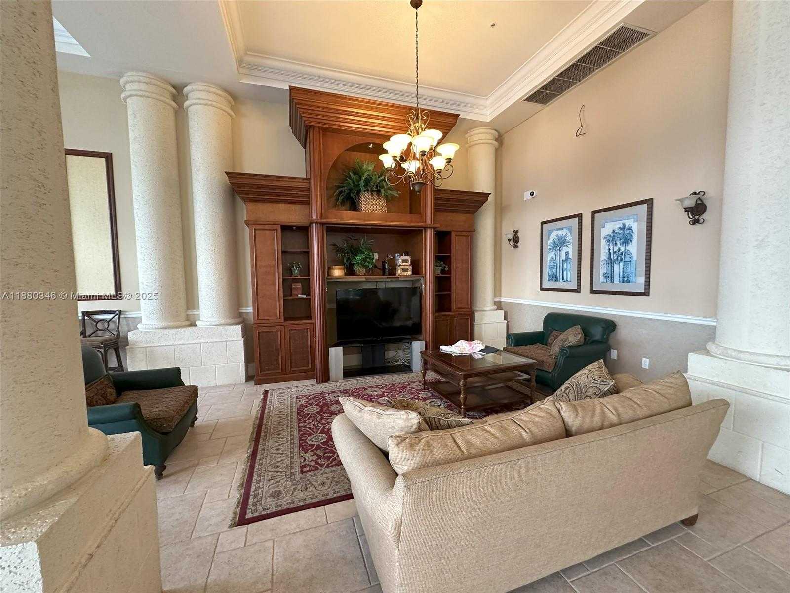 Small Image of 17150 NORTH BAY RD #2319, Sunny Isles Beach Number 5