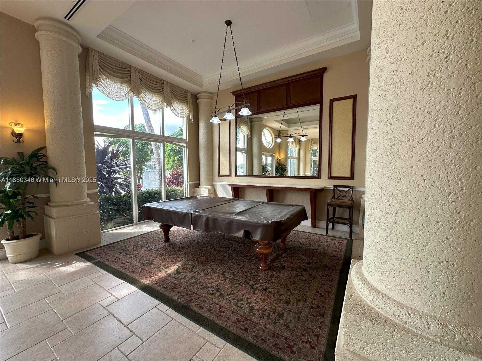 Small Image of 17150 NORTH BAY RD #2319, Sunny Isles Beach Number 6