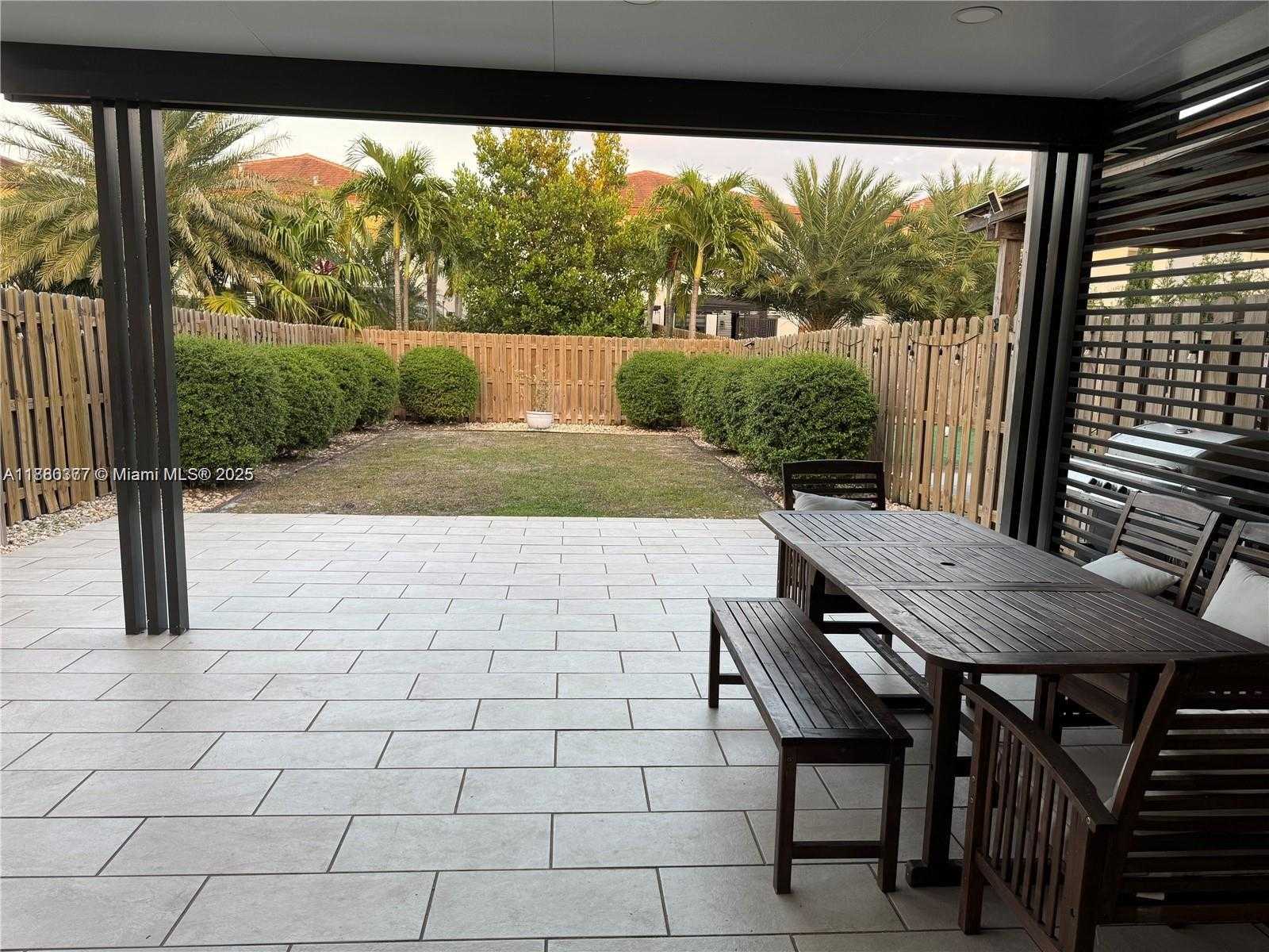 Small Image of 25083 SOUTH WEST 108TH AVE #25083, Homestead Number 11