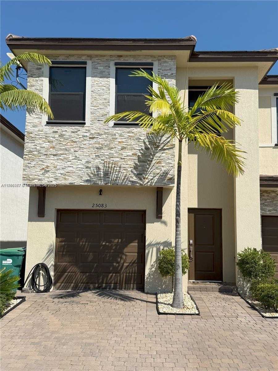 Small Image of 25083 SOUTH WEST 108TH AVE #25083, Homestead Number 2