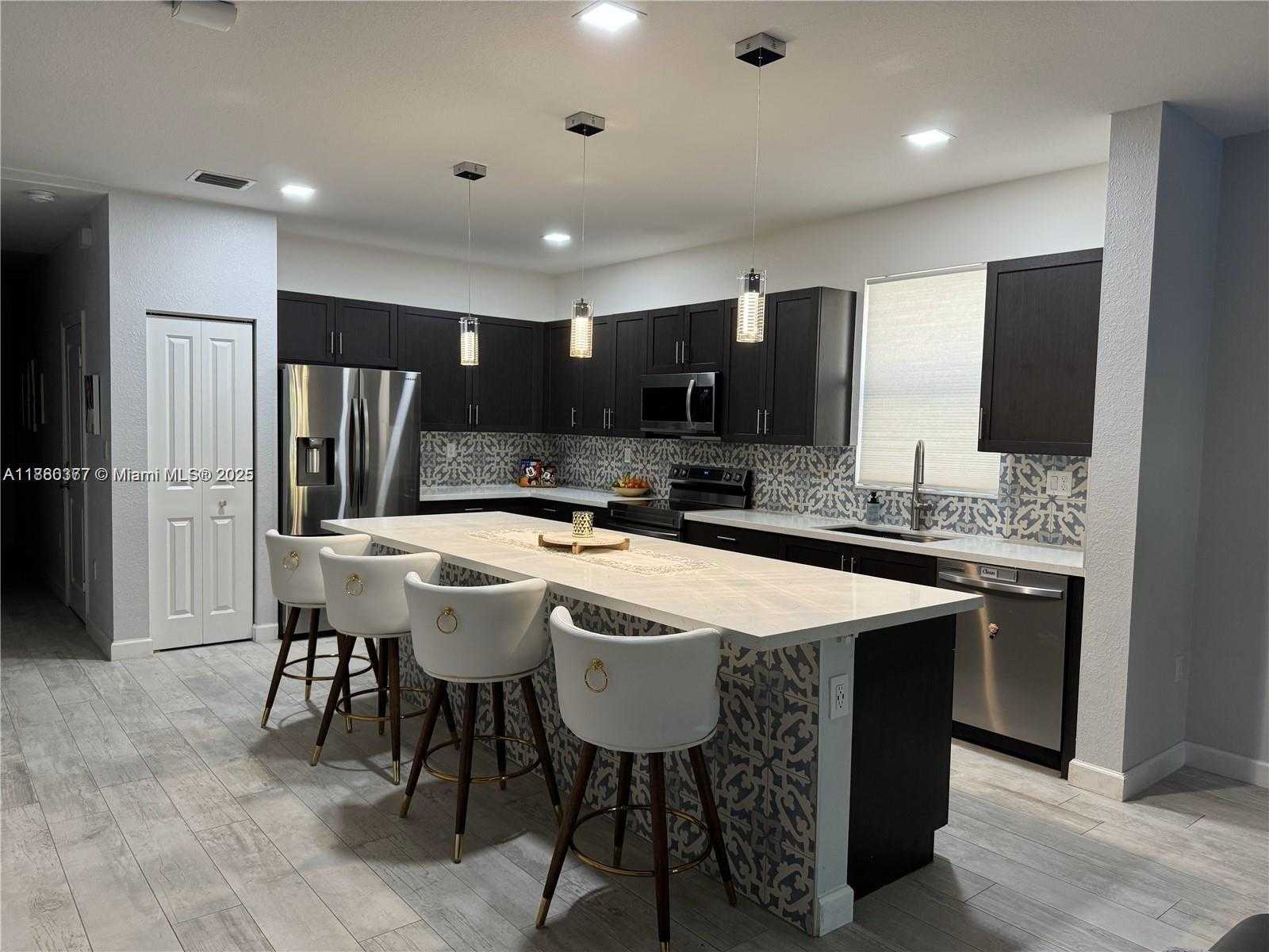 Small Image of 25083 SOUTH WEST 108TH AVE #25083, Homestead Number 5