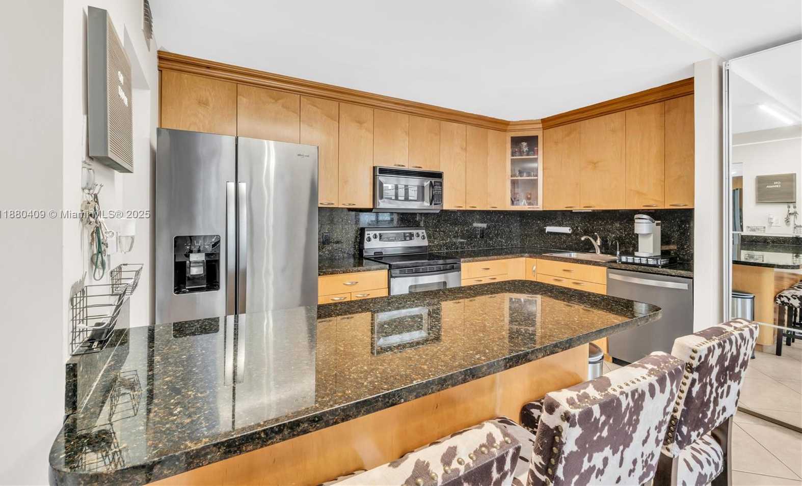Small Image of 3440 NORTH EAST 192ND ST #2D-A, Aventura Number 20