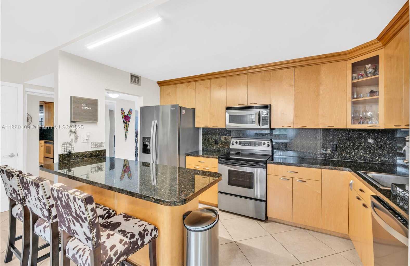 Small Image of 3440 NORTH EAST 192ND ST #2D-A, Aventura Number 23