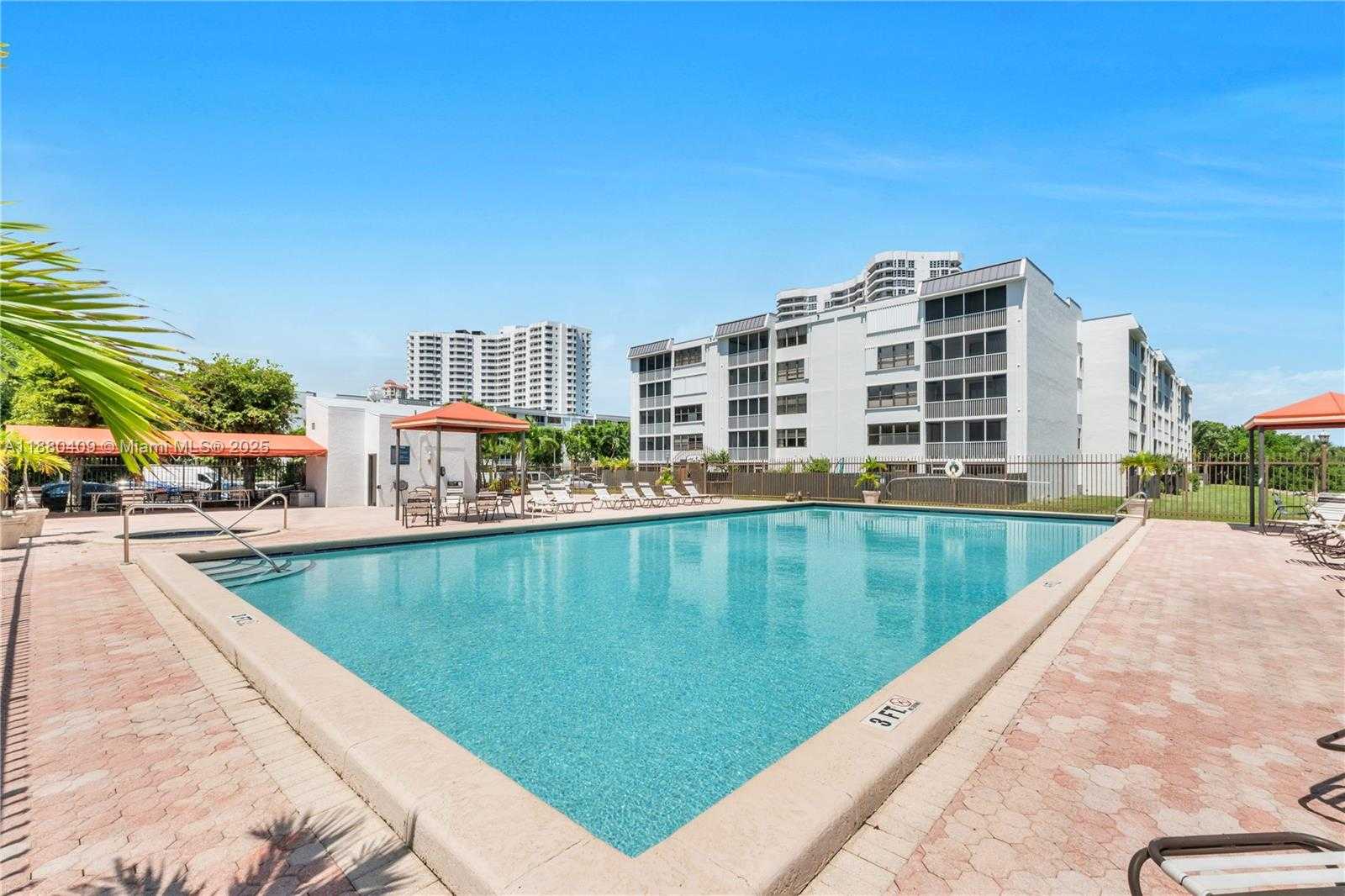 Small Image of 3440 NORTH EAST 192ND ST #2D-A, Aventura Number 26