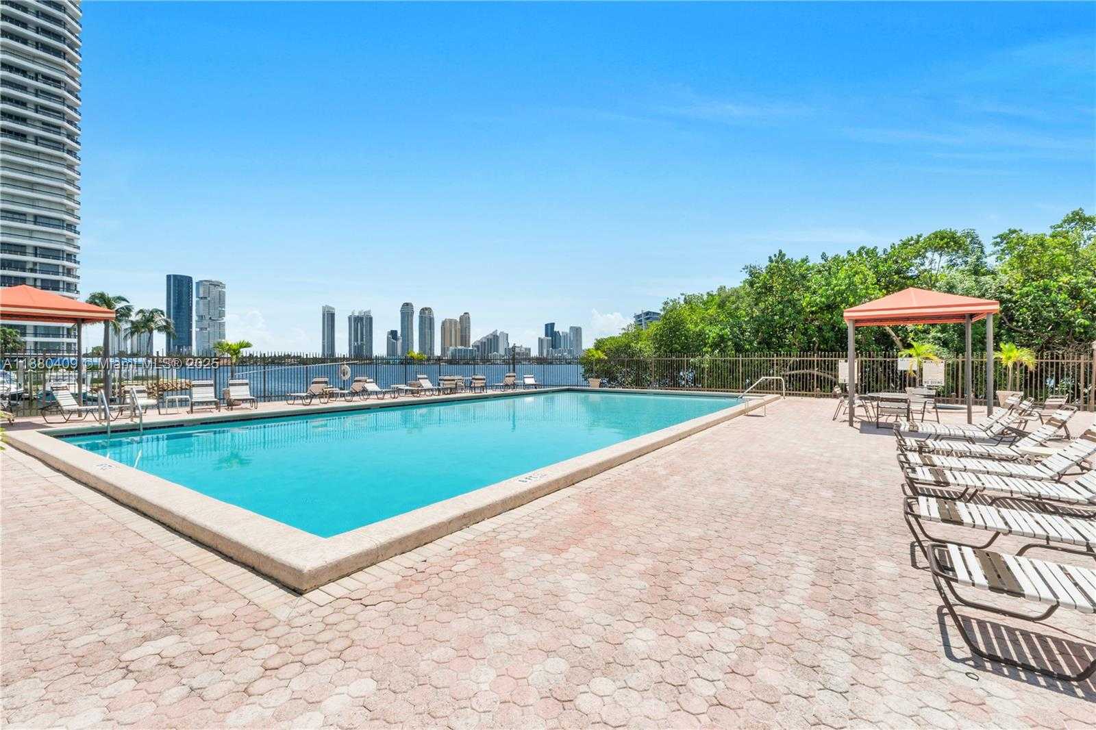 Small Image of 3440 NORTH EAST 192ND ST #2D-A, Aventura Number 3