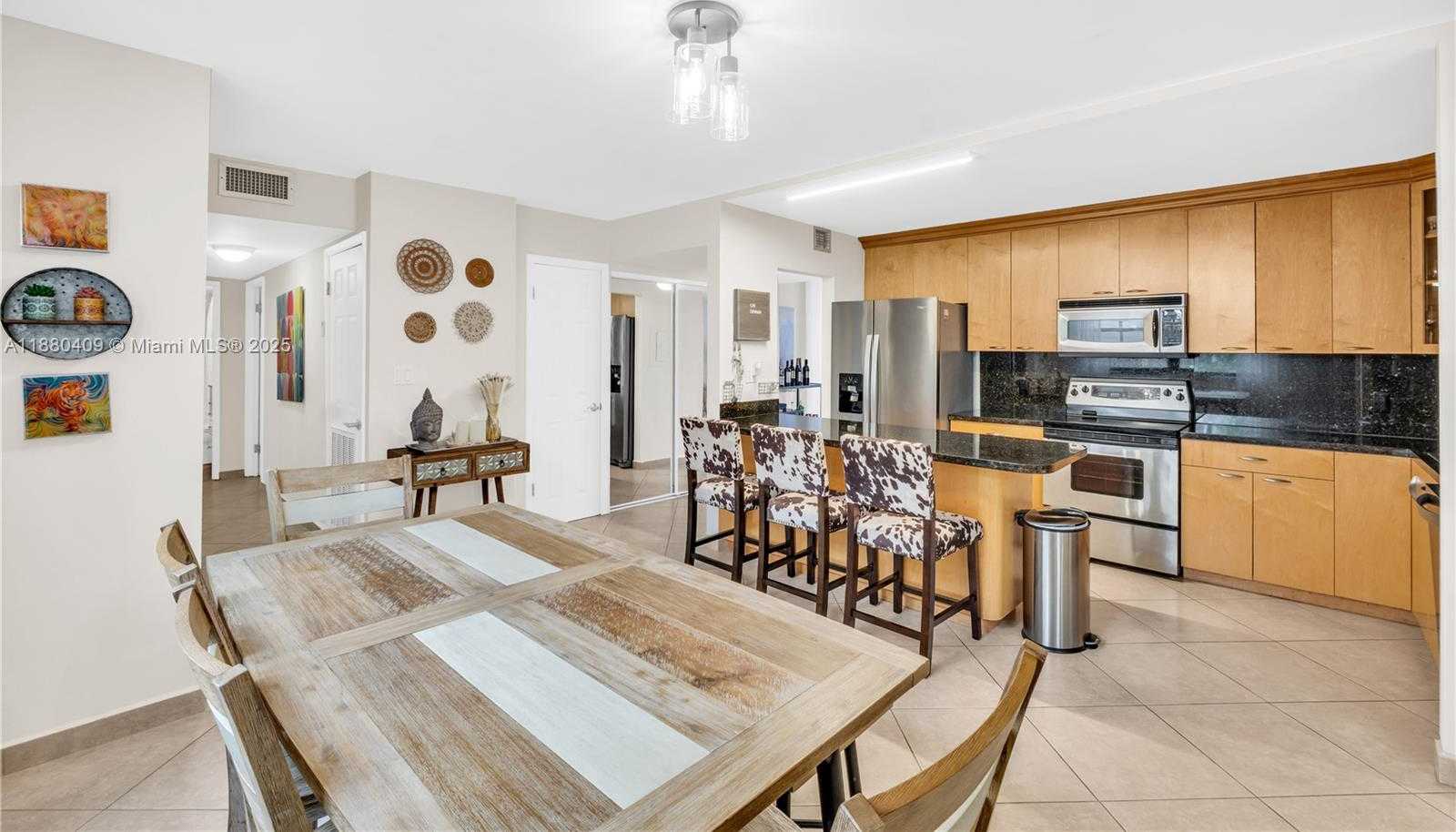 Small Image of 3440 NORTH EAST 192ND ST #2D-A, Aventura Number 32