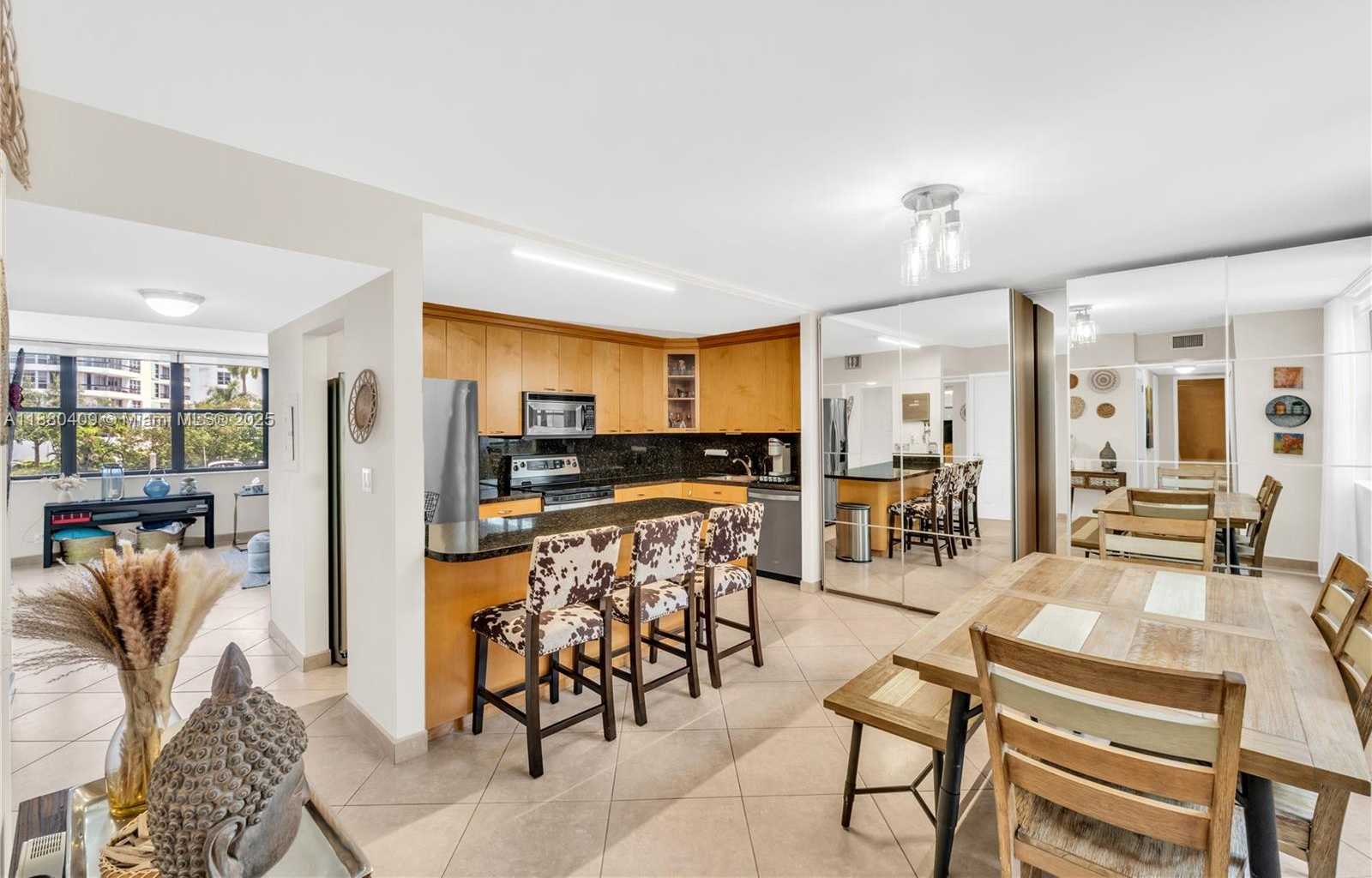 Small Image of 3440 NORTH EAST 192ND ST #2D-A, Aventura Number 5