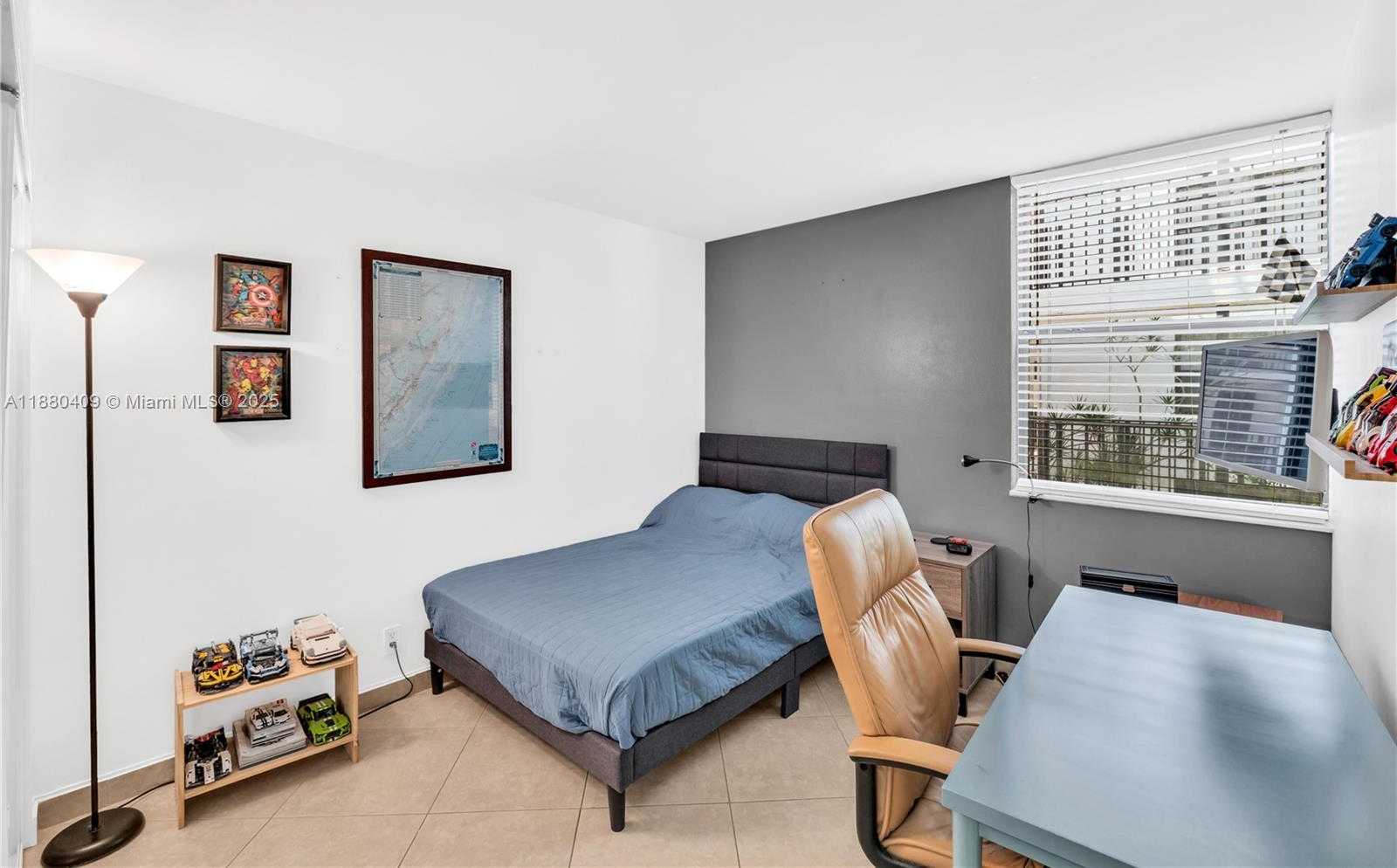 Small Image of 3440 NORTH EAST 192ND ST #2D-A, Aventura Number 6