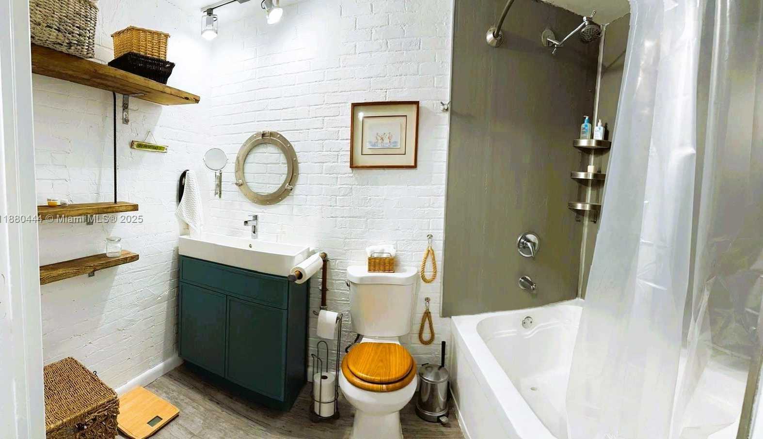 Small Image of 10 SOUTH WEST SOUTH RIVER DR #605, Miami Number 11