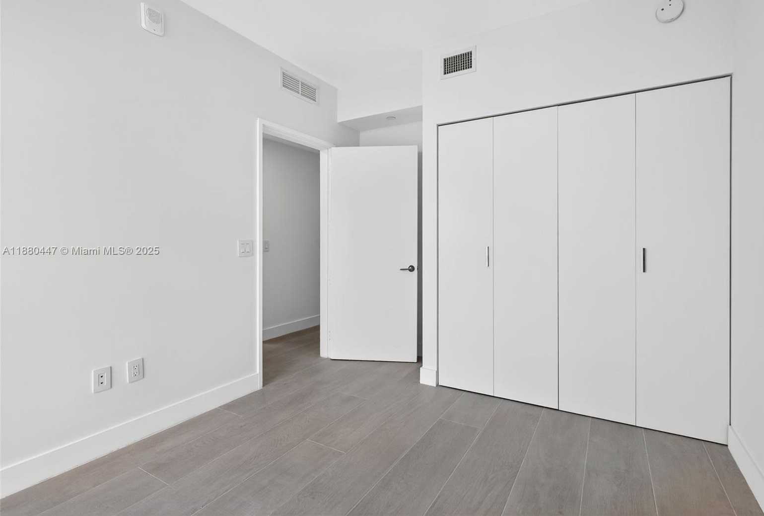 Small Image of 700 NORTH EAST 24TH #3801, Miami Number 27
