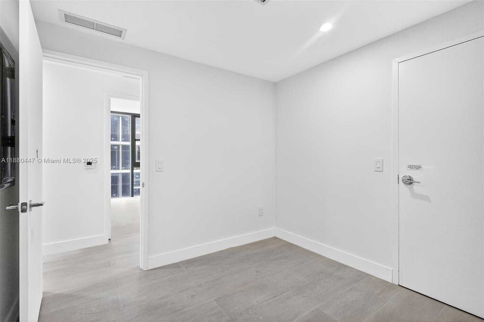 Small Image of 700 NORTH EAST 24TH #3801, Miami Number 37