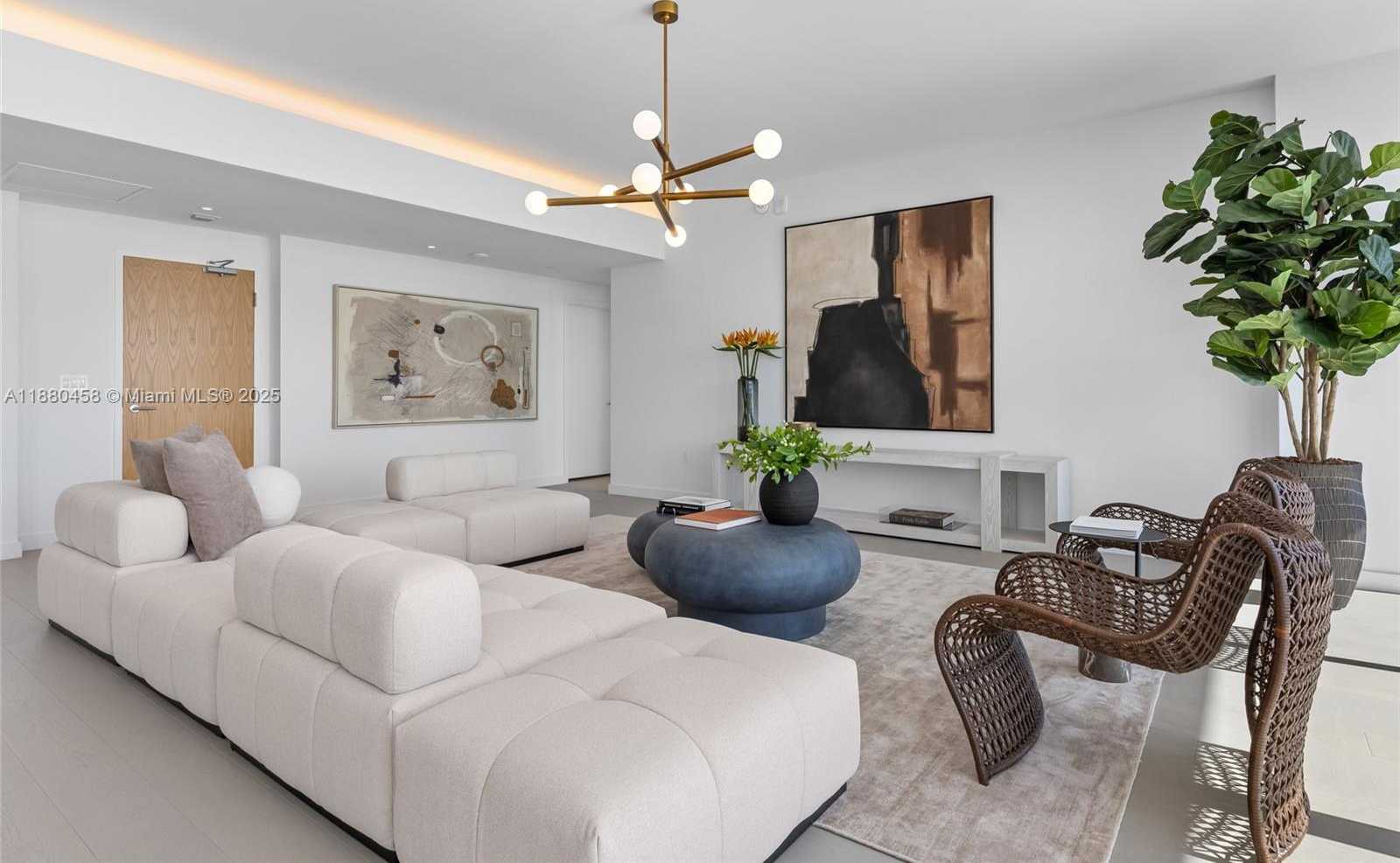 Small Image of 500 ALTON RD #2802, Miami Beach Number 10