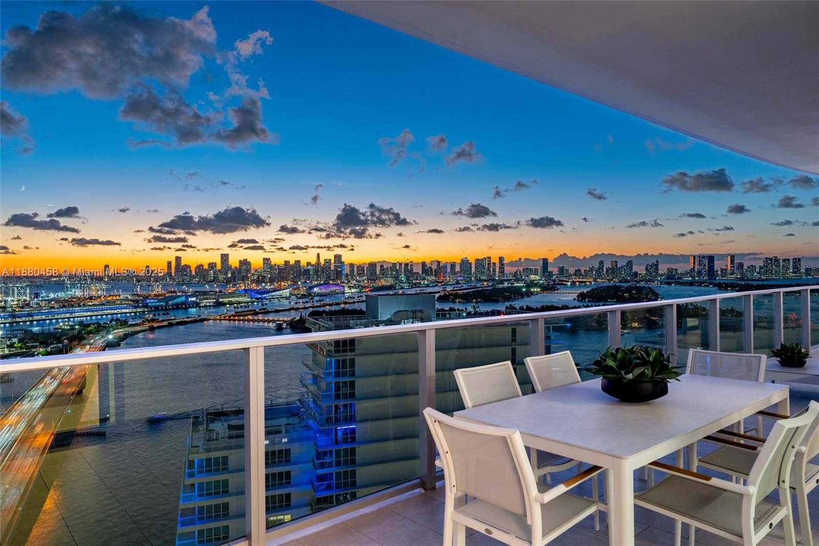 Small Image of 500 ALTON RD #2802, Miami Beach Number 3