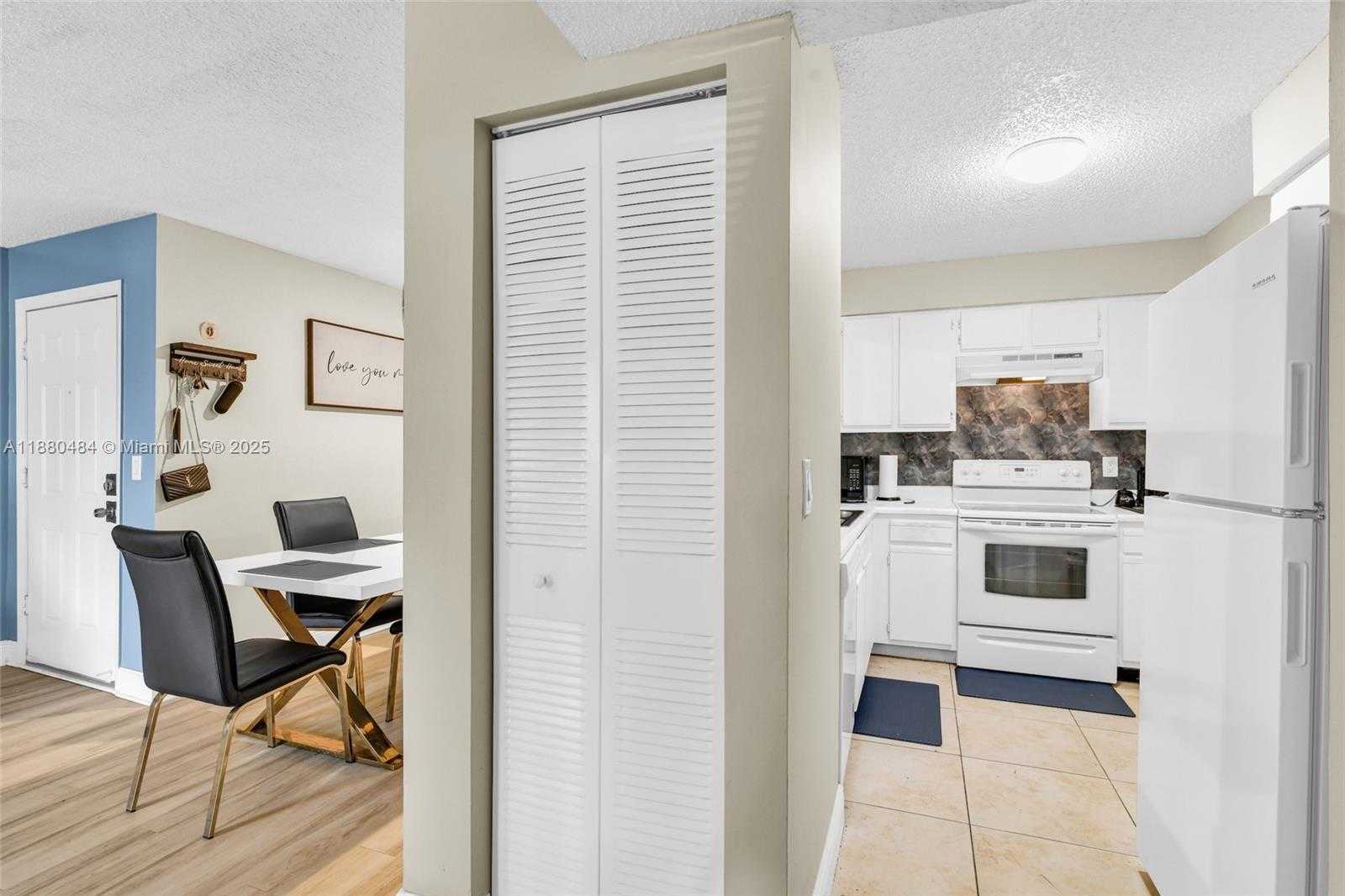 Small Image of 1255 46TH #1713, Pompano Beach Number 10